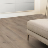 Piso laminado clicado EspaçoFloor Kaindl Comfort Oak Pleno